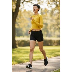 On Running Movement Long-T Crop Yellow AthleteTop XS Runcore Swiss Run on Clouds